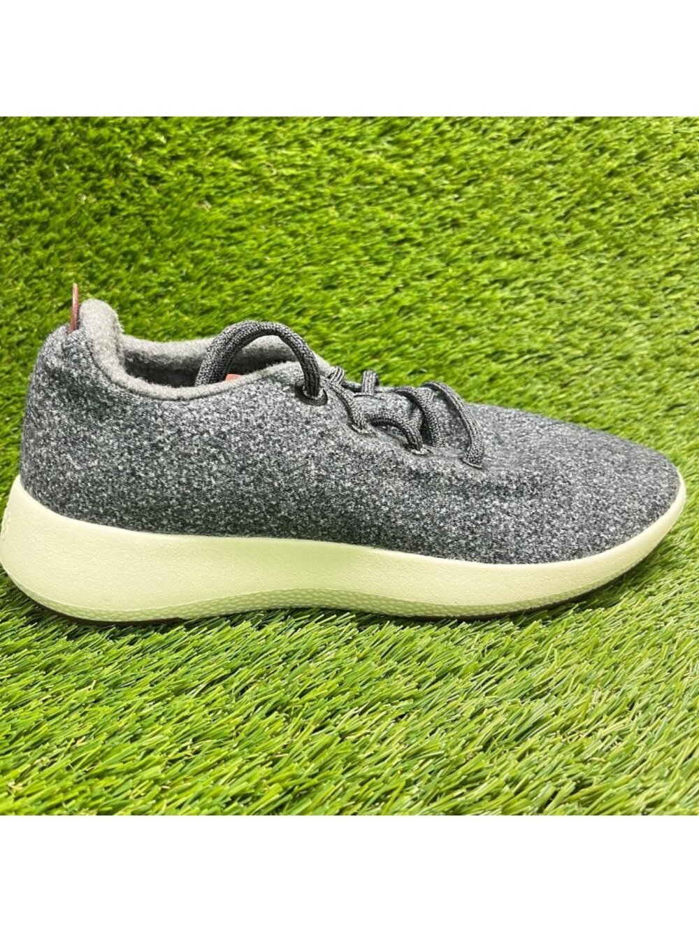 Allbirds Wool Runner Mizzles Mens Size 9 Gray Athletic Running Shoes Sneakers